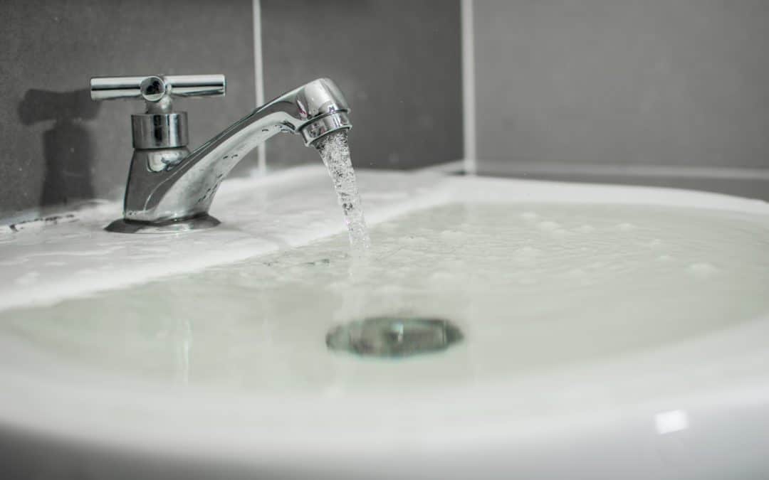 Overflowing sink